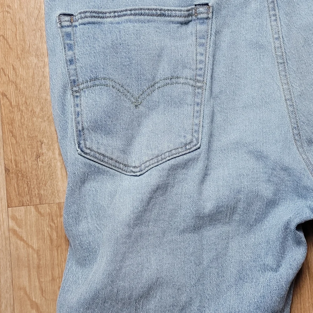 Levi's Light Blue Distressed Men's Denim Shorts Size 40